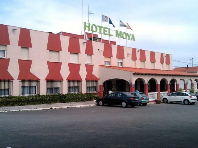 Hotel Restaurante Moya Монестерио Екстериор снимка